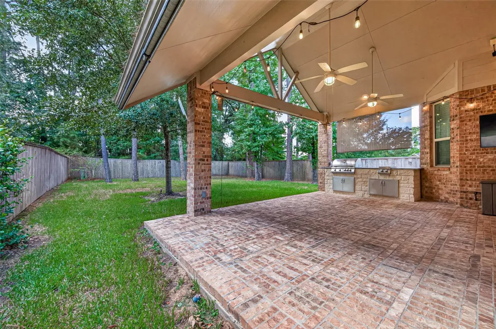 19 Dawson Woods Court The Woodlands, TX 77354
