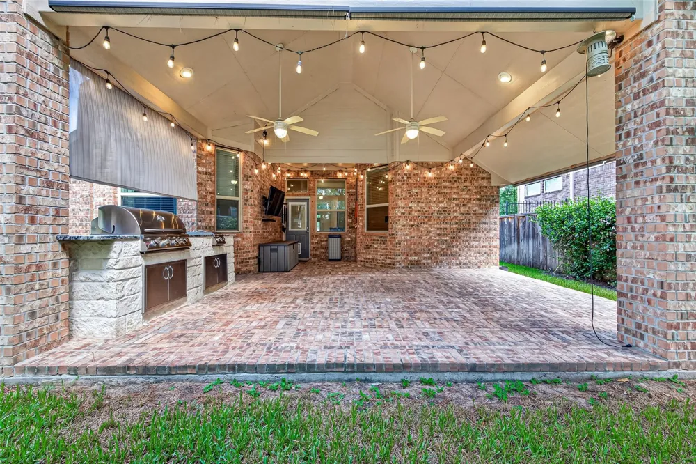19 Dawson Woods Court The Woodlands, TX 77354