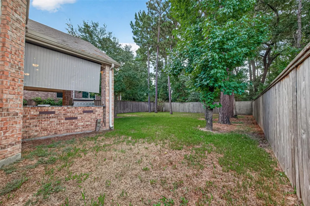 19 Dawson Woods Court The Woodlands, TX 77354