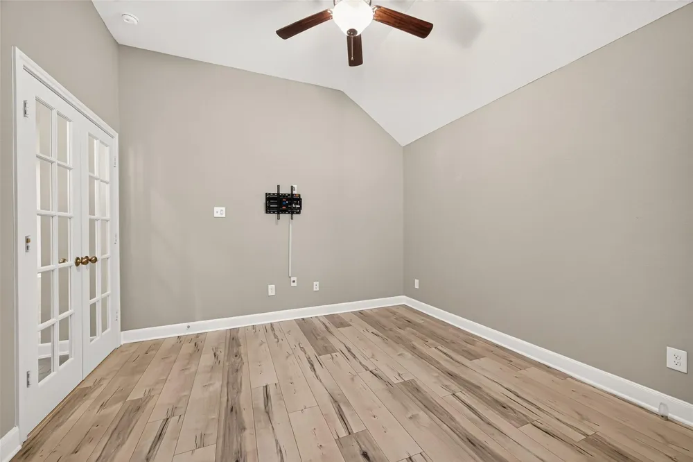 19 Dawson Woods Court The Woodlands, TX 77354