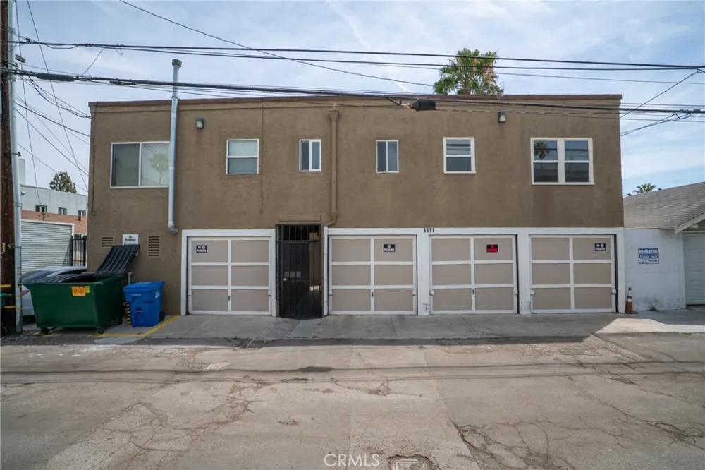 1111 Pine Avenue Long Beach, CA 90813