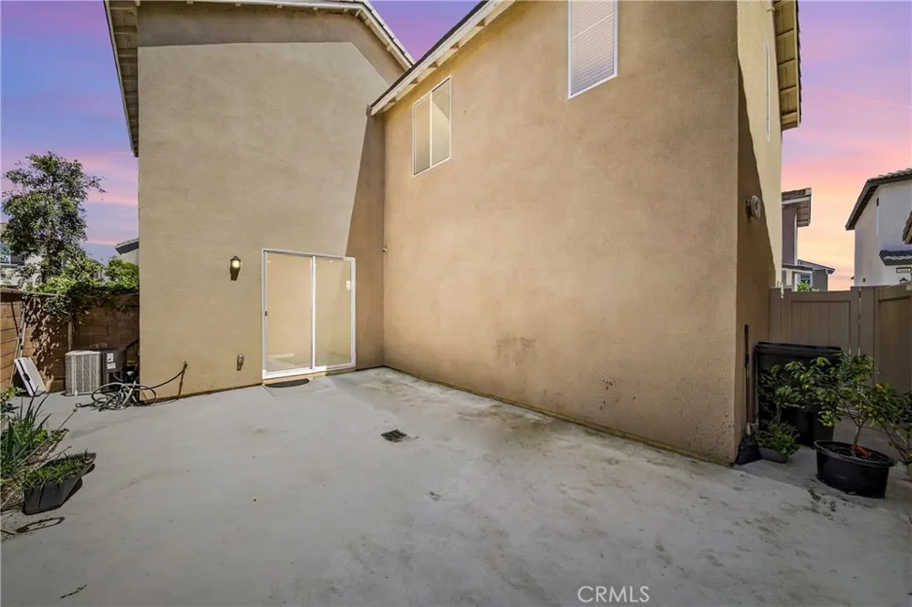 3662 S Basanite Ontario, CA 91761