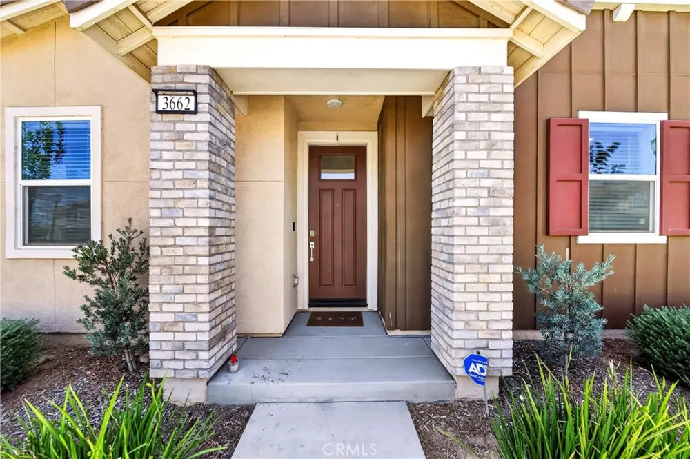 3662 S Basanite Ontario, CA 91761