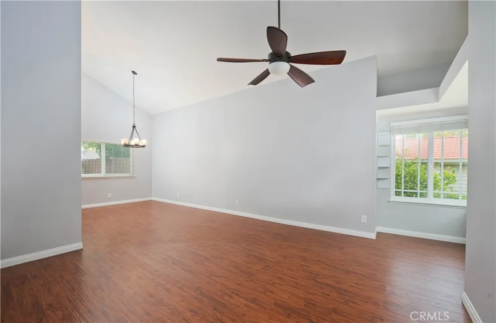 27872 Wakefield Road Castaic, CA 91384