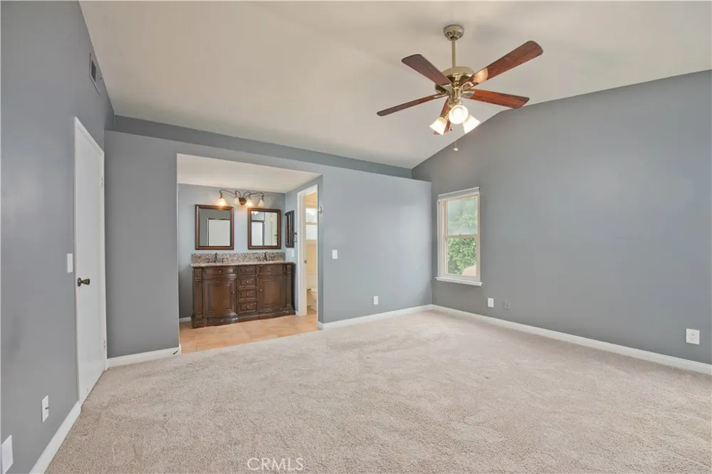 27872 Wakefield Road Castaic, CA 91384