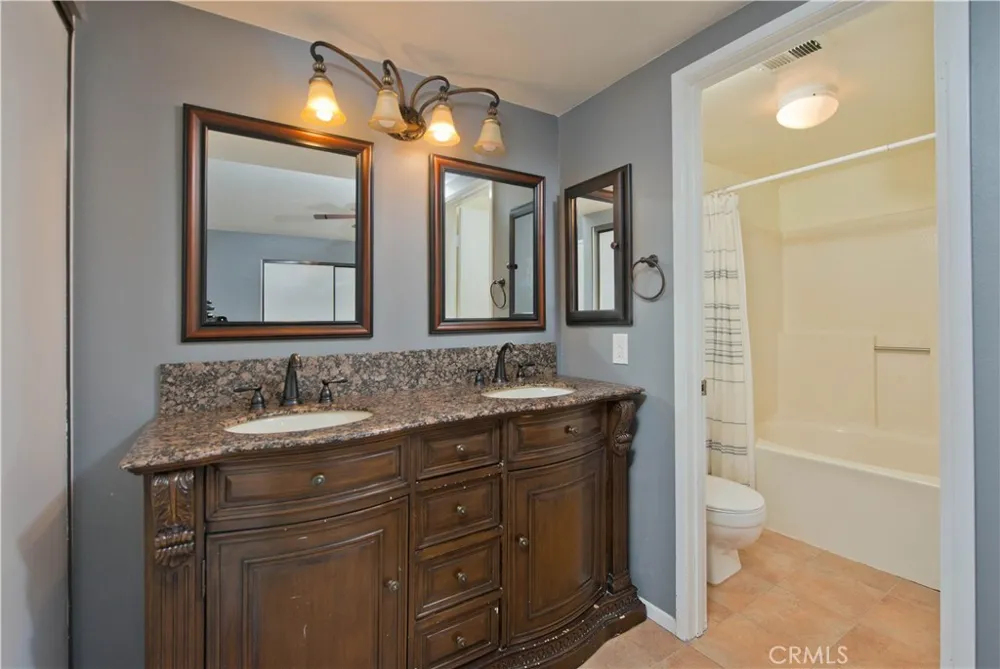 27872 Wakefield Road Castaic, CA 91384