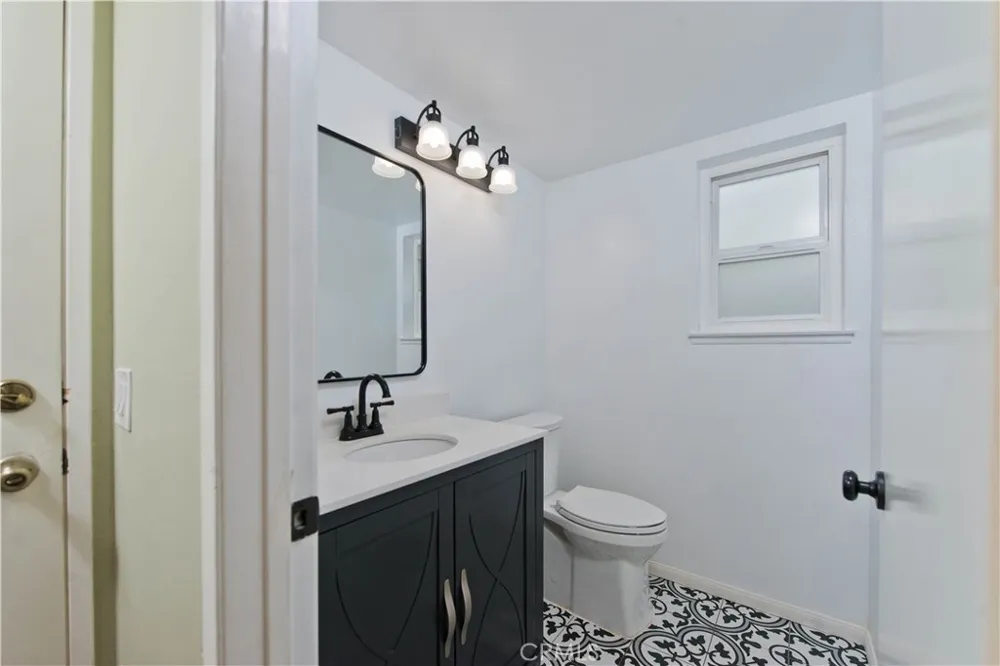 27872 Wakefield Road Castaic, CA 91384