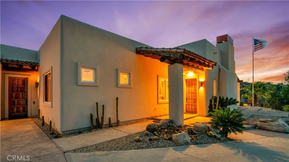57045 Plaza Del Amigo Yucca Valley, CA 92284