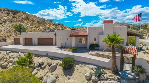 57045 Plaza Del Amigo