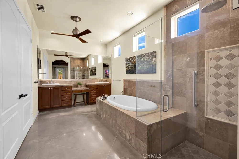 57045 Plaza Del Amigo Yucca Valley, CA 92284