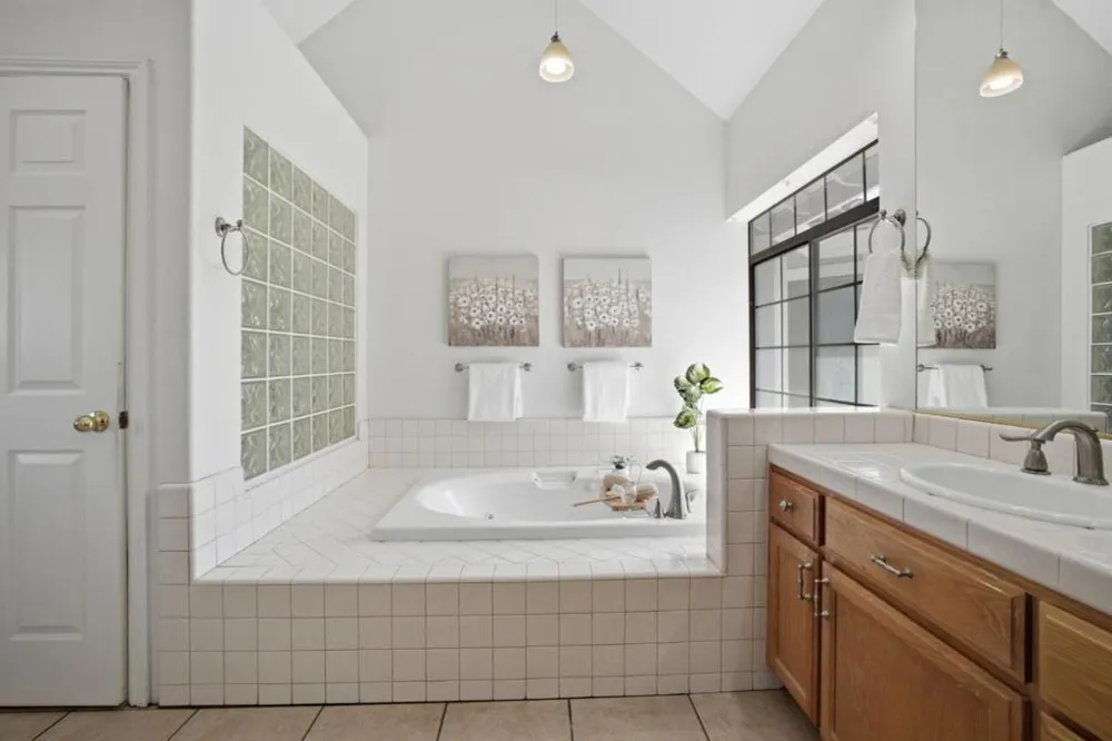 4439 Esta Lane Soquel, CA 95073