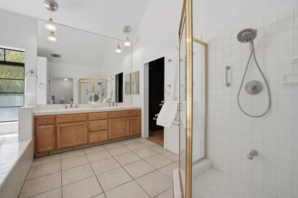 4439 Esta Lane Soquel, CA 95073