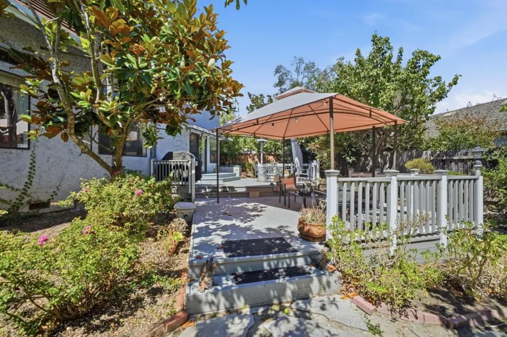 4439 Esta Lane Soquel, CA 95073