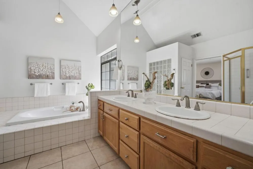 4439 Esta Lane Soquel, CA 95073