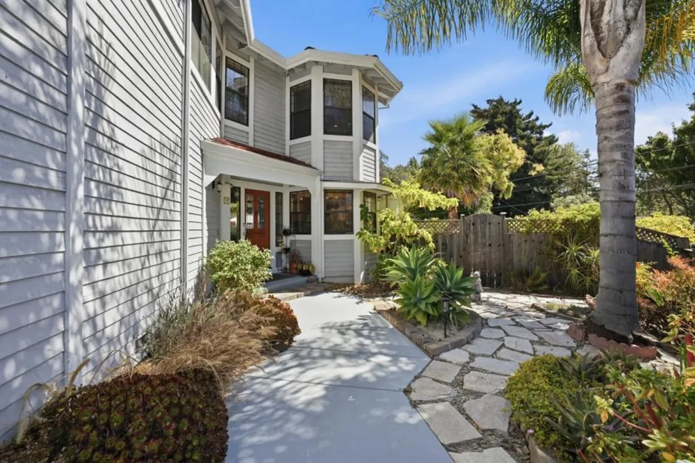 4439 Esta Lane Soquel, CA 95073