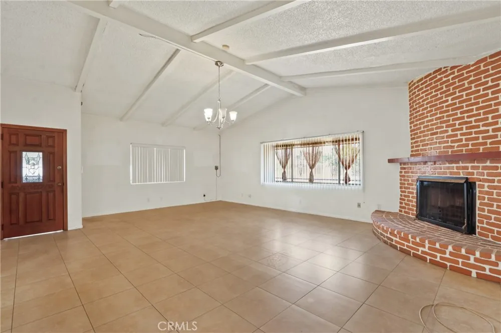 12404 Poinsettia El Monte, CA 91732