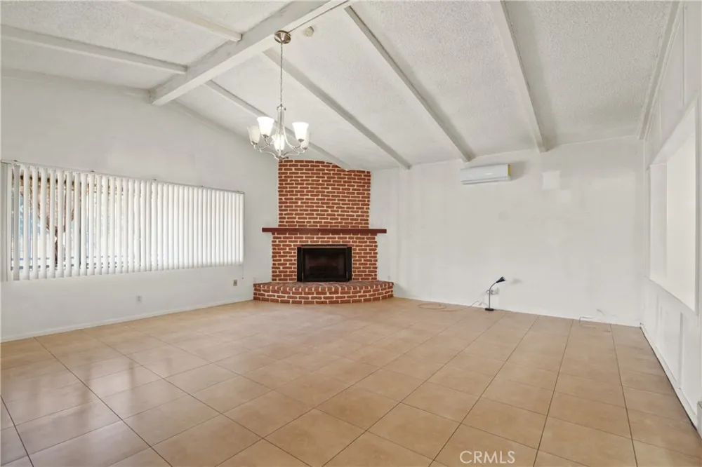 12404 Poinsettia El Monte, CA 91732
