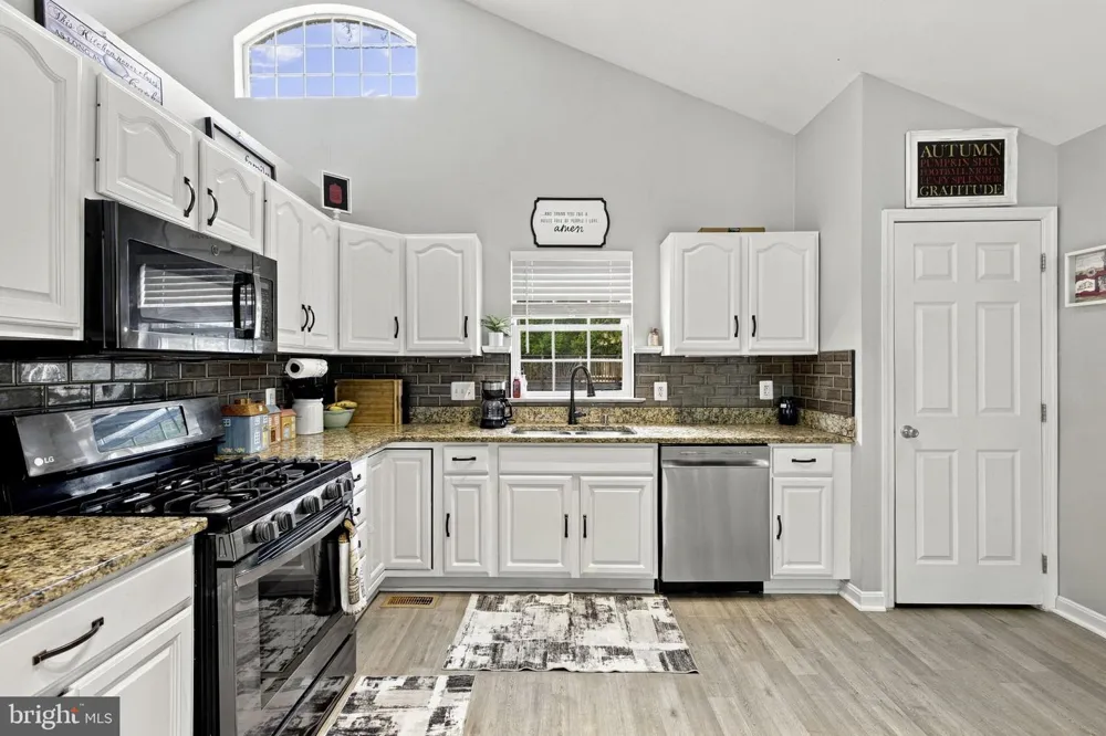 8711 JENNY LANE Fredericksburg, VA 22407