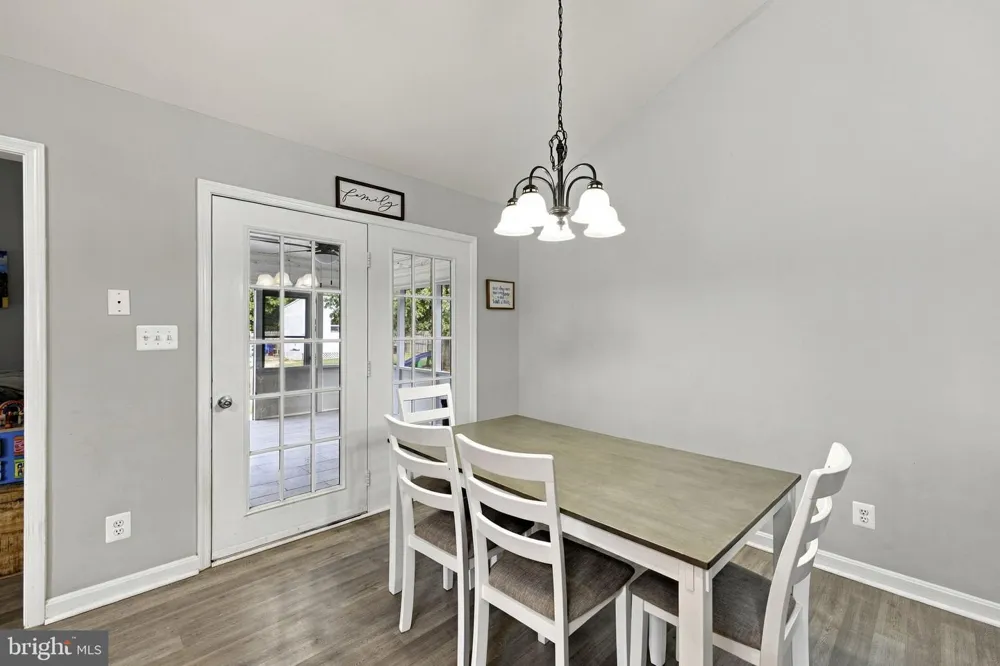 8711 JENNY LANE Fredericksburg, VA 22407