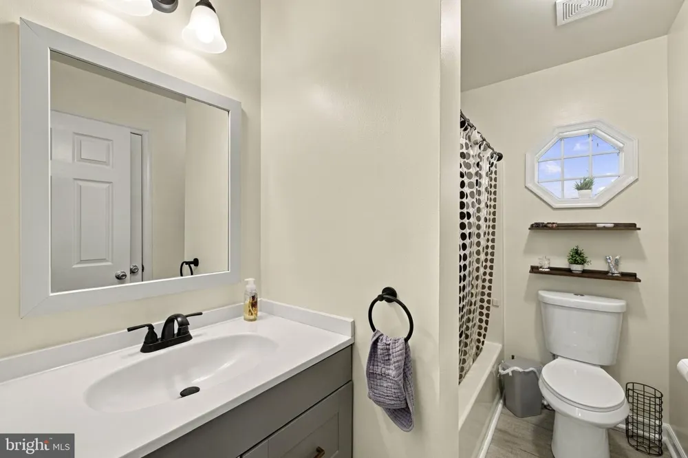 8711 JENNY LANE Fredericksburg, VA 22407