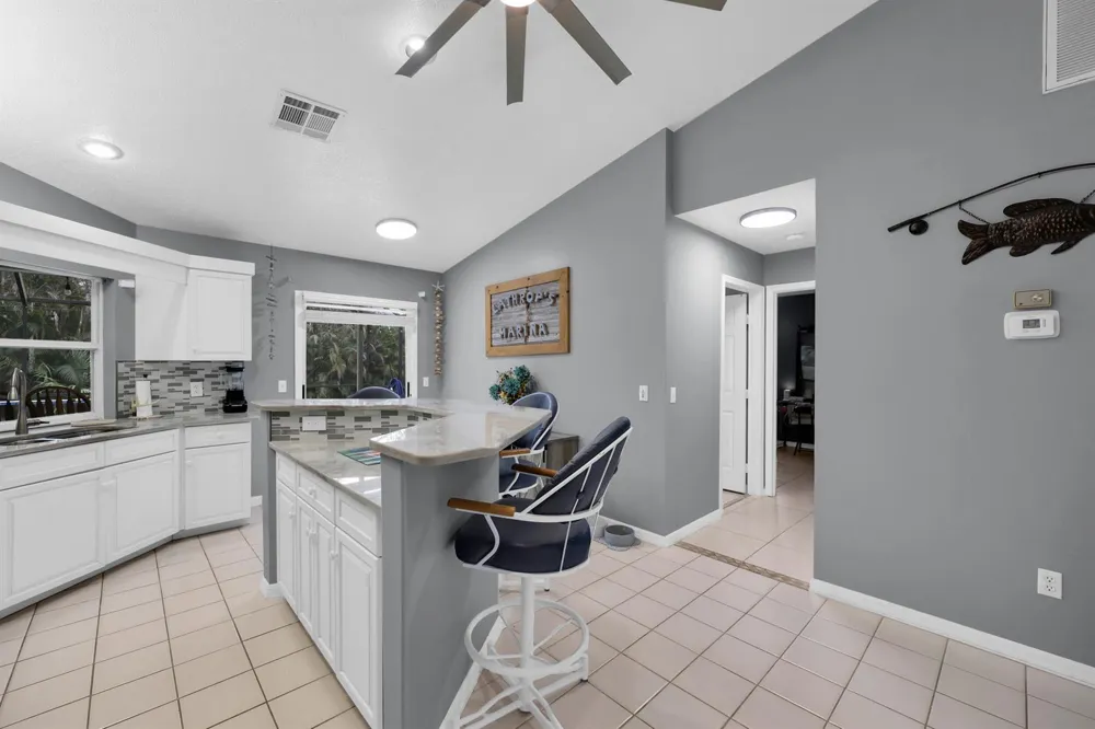 202 SE Grove Avenue Port St. Lucie, FL 34983
