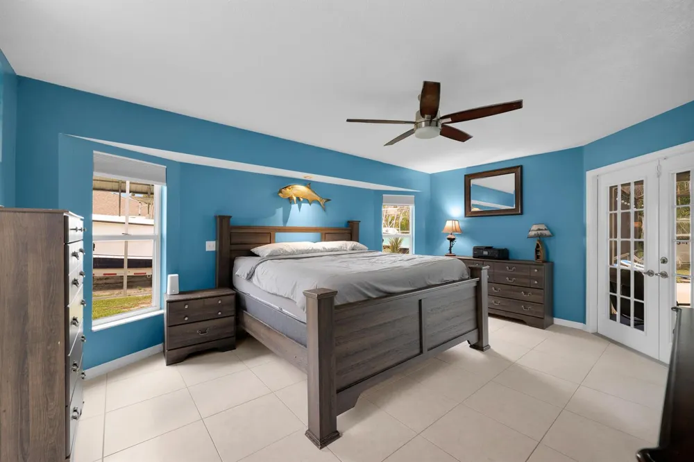 202 SE Grove Avenue Port St. Lucie, FL 34983