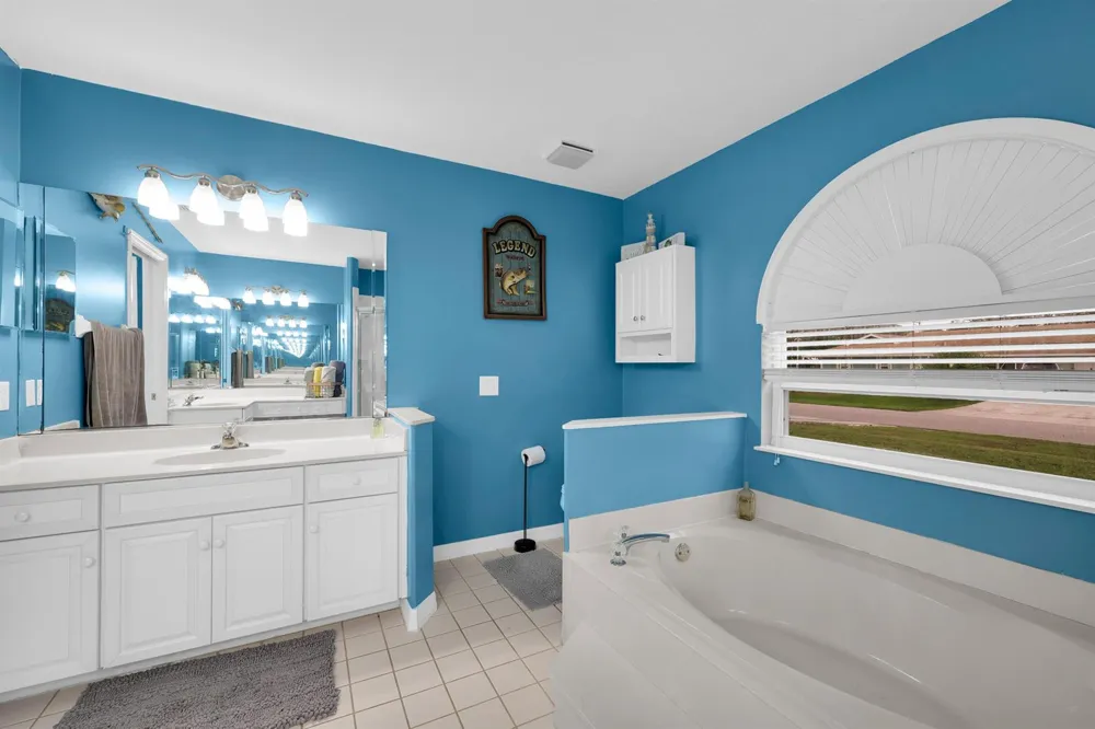 202 SE Grove Avenue Port St. Lucie, FL 34983