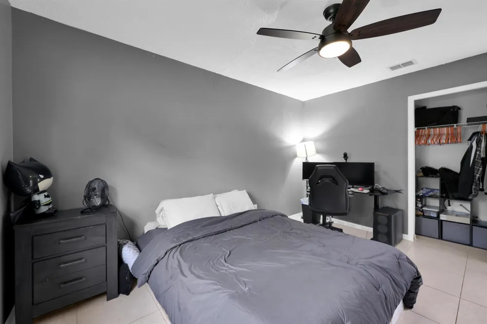 202 SE Grove Avenue Port St. Lucie, FL 34983