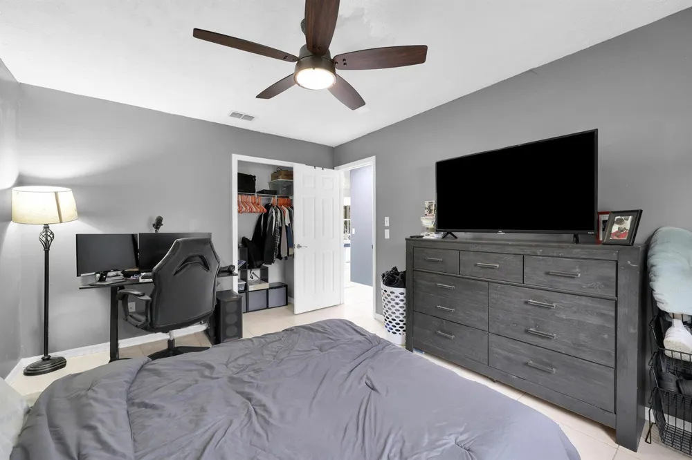 202 SE Grove Avenue Port St. Lucie, FL 34983