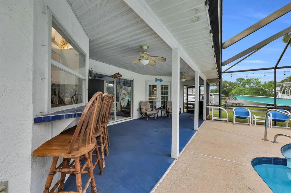 202 SE Grove Avenue Port St. Lucie, FL 34983