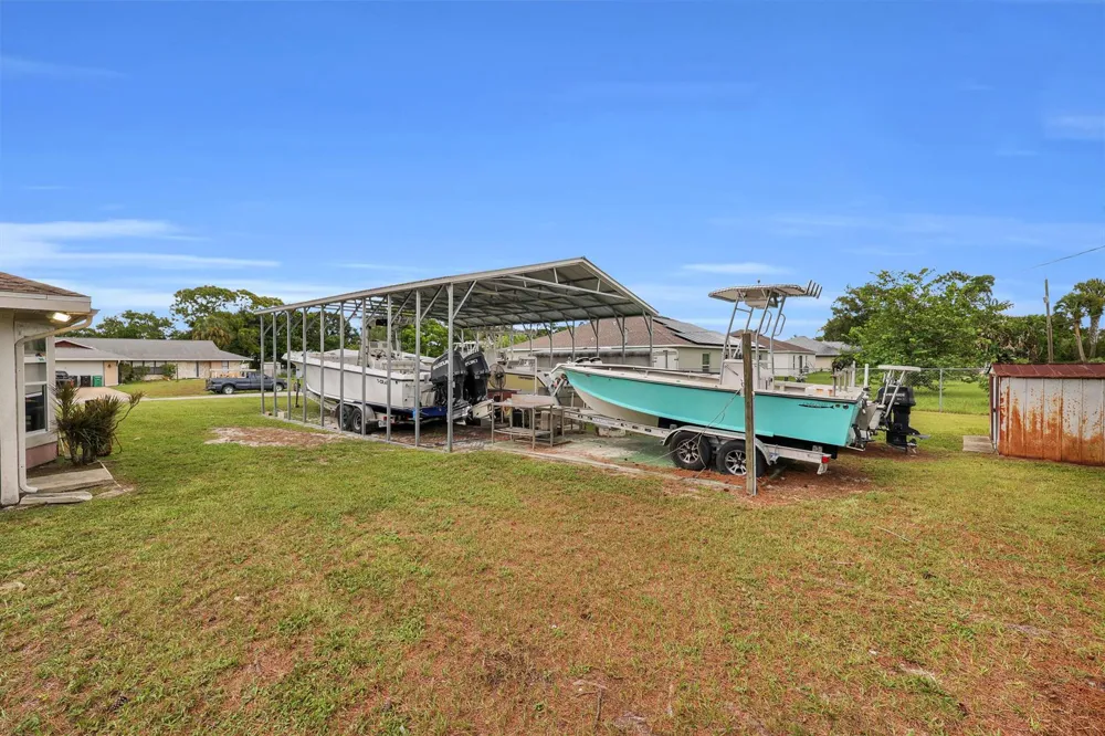 202 SE Grove Avenue Port St. Lucie, FL 34983