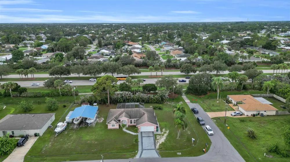 202 SE Grove Avenue Port St. Lucie, FL 34983