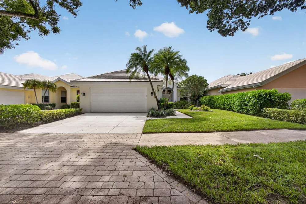 1205 Gator Trail West Palm Beach, FL 33409