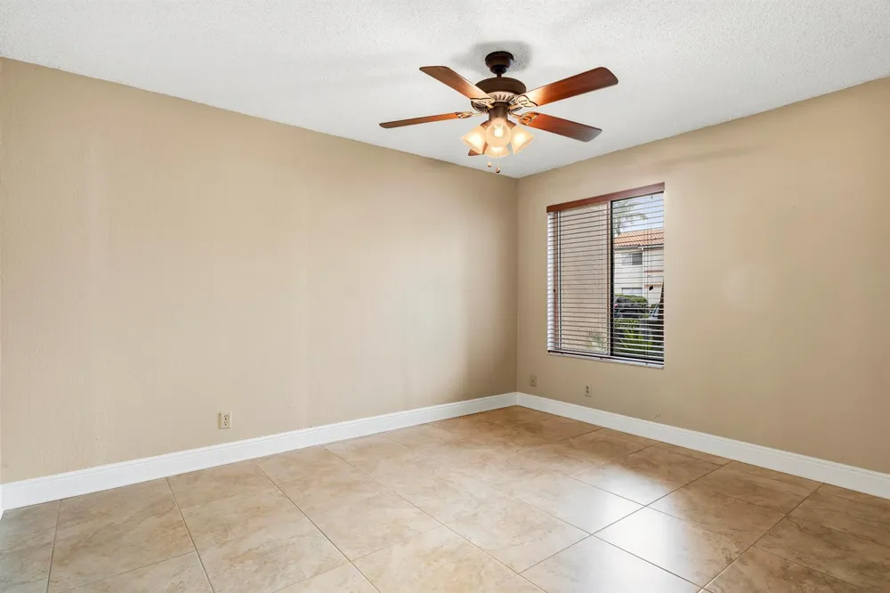 3350 PINEWALK DRIVE #1411 Margate, FL 33063