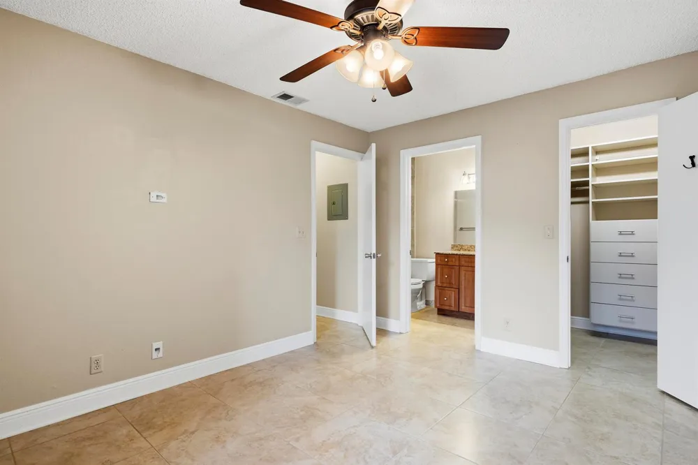 3350 PINEWALK DRIVE #1411 Margate, FL 33063