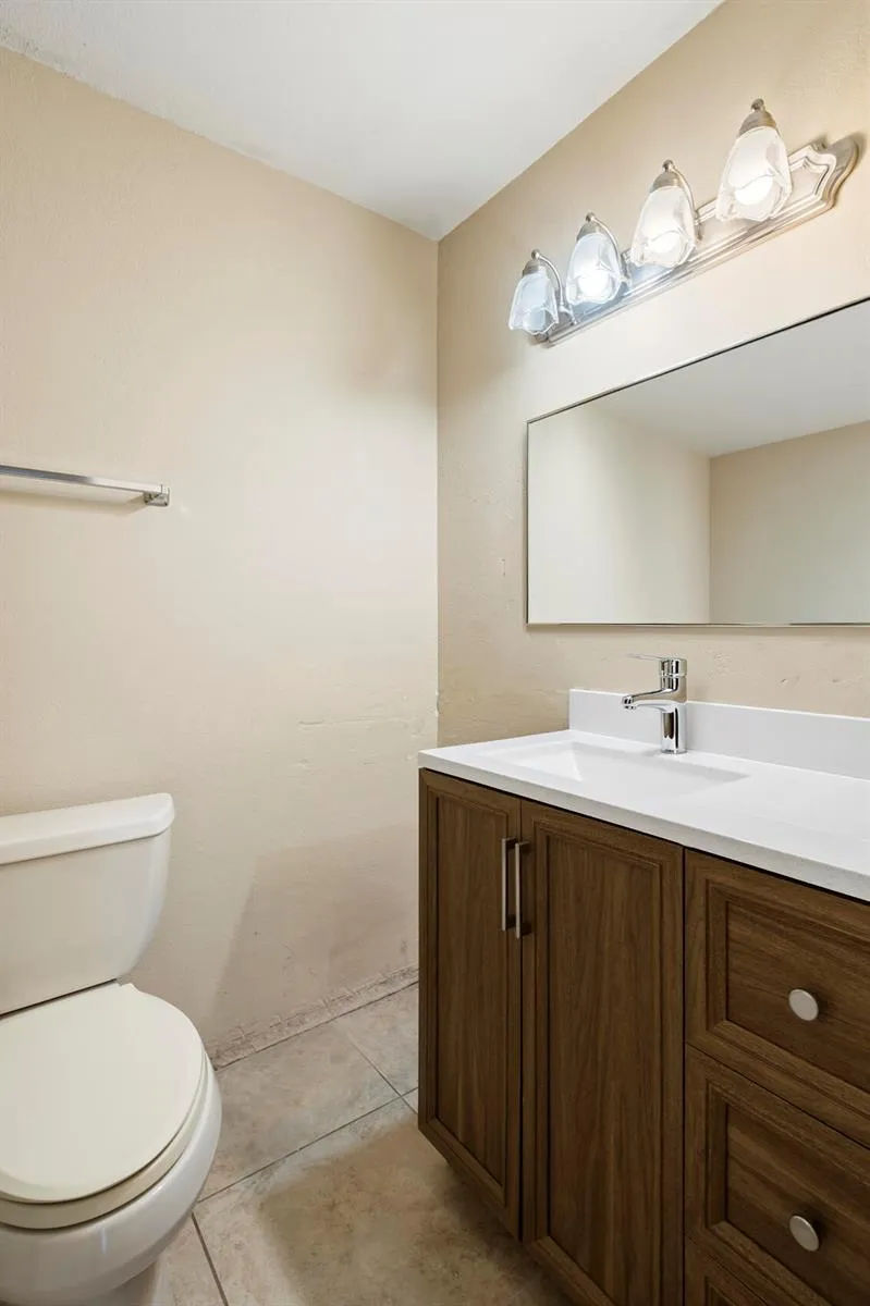 3350 PINEWALK DRIVE #1411 Margate, FL 33063