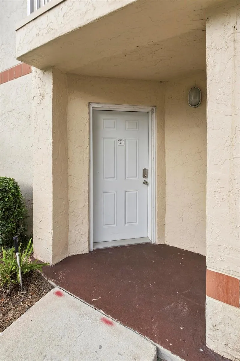 3350 PINEWALK DRIVE #1411 Margate, FL 33063