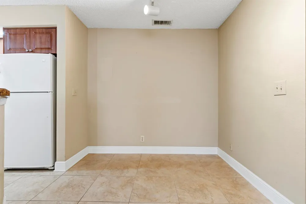 3350 PINEWALK DRIVE #1411 Margate, FL 33063