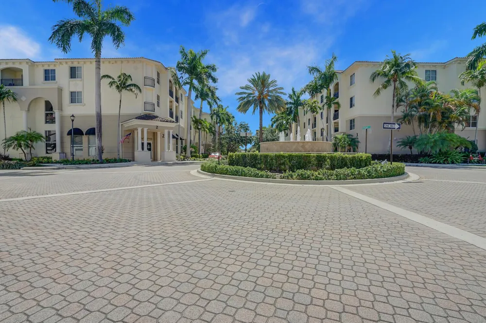 2301 RENAISSANCE WAY Boynton Beach, FL 33426