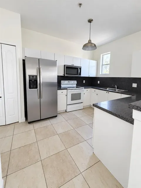 2113 Shoma Drive