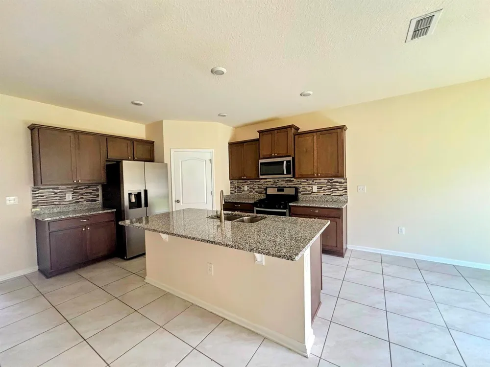 75014 NASSAU STATION WAY 