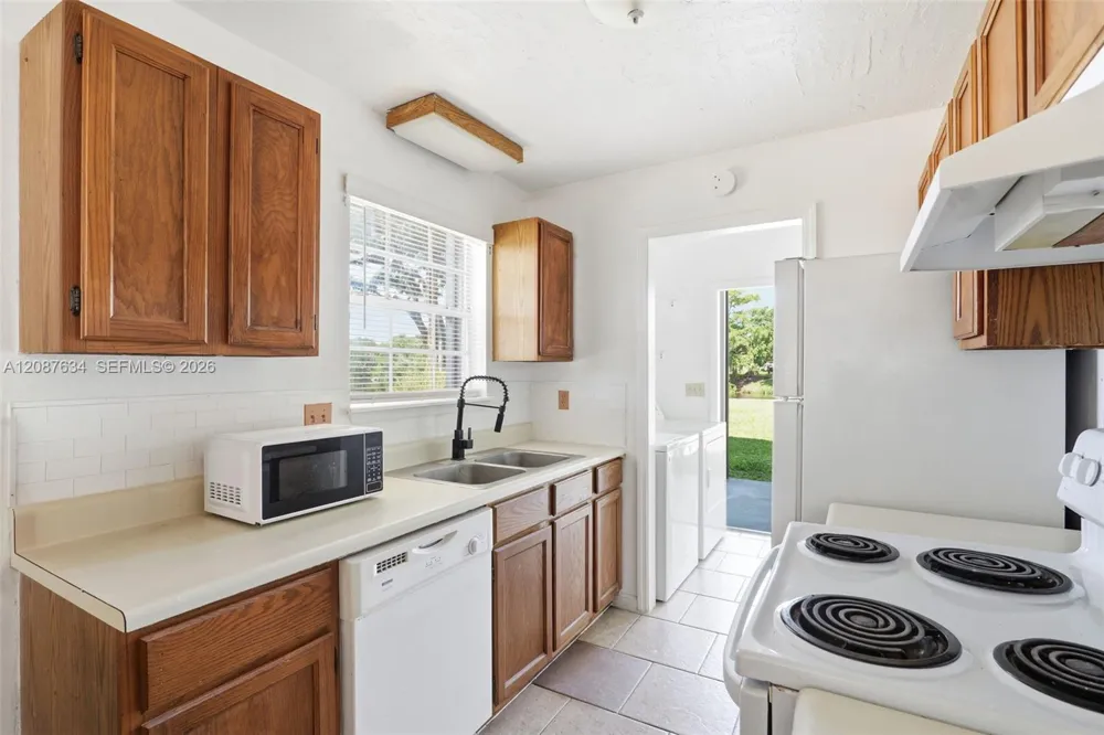 207 SE 6TH Avenue Okeechobee, FL 34974