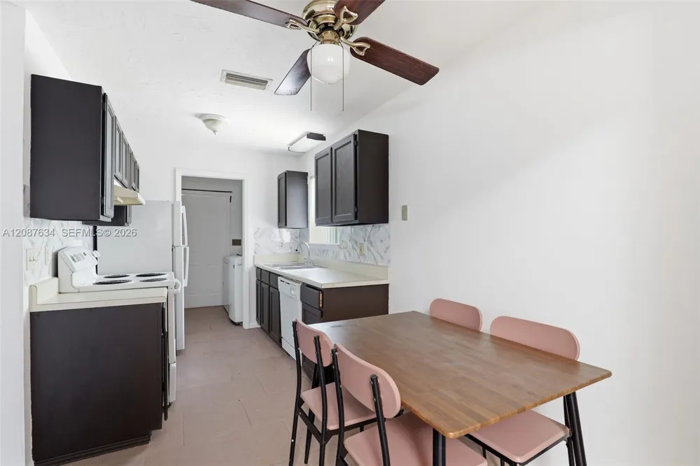 207 SE 6TH Avenue Okeechobee, FL 34974
