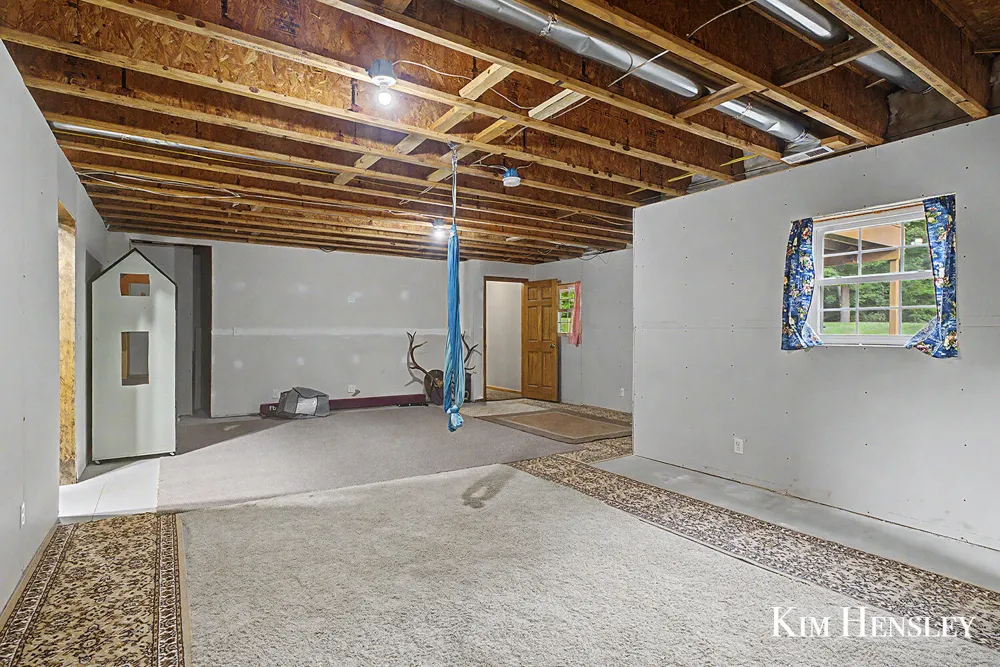 9177 W 112th Street Bridgeton Township, MI 49457