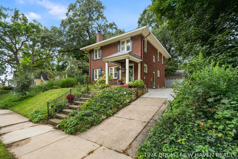 1227 Colorado Avenue SE Grand Rapids City, MI 49506