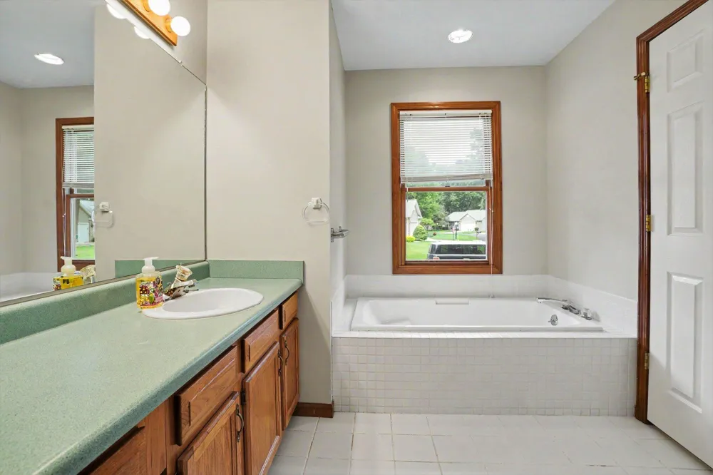 1498 Estero Drive Portage City, MI 49002
