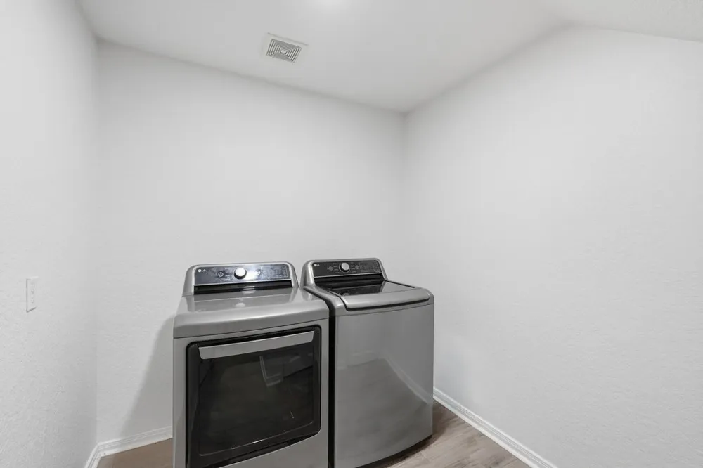 4917 Lexington Meadow Lane Del Valle, TX 78617
