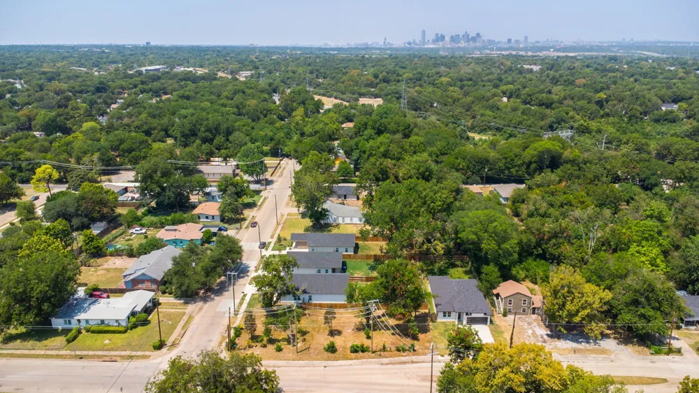 4740 Cranfill Drive Dallas, TX 75216