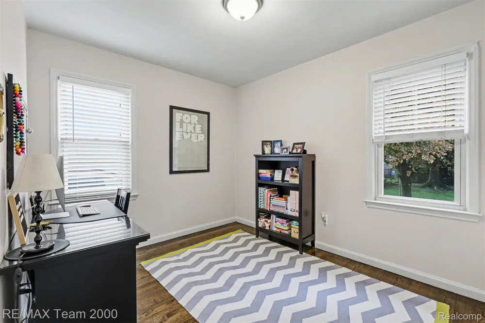 3237 McKinley Street Dearborn City, MI 48124