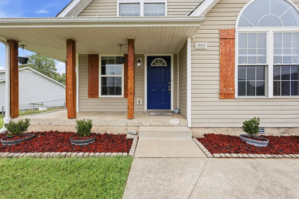 1009 Winesap Rd Clarksville, TN 37040